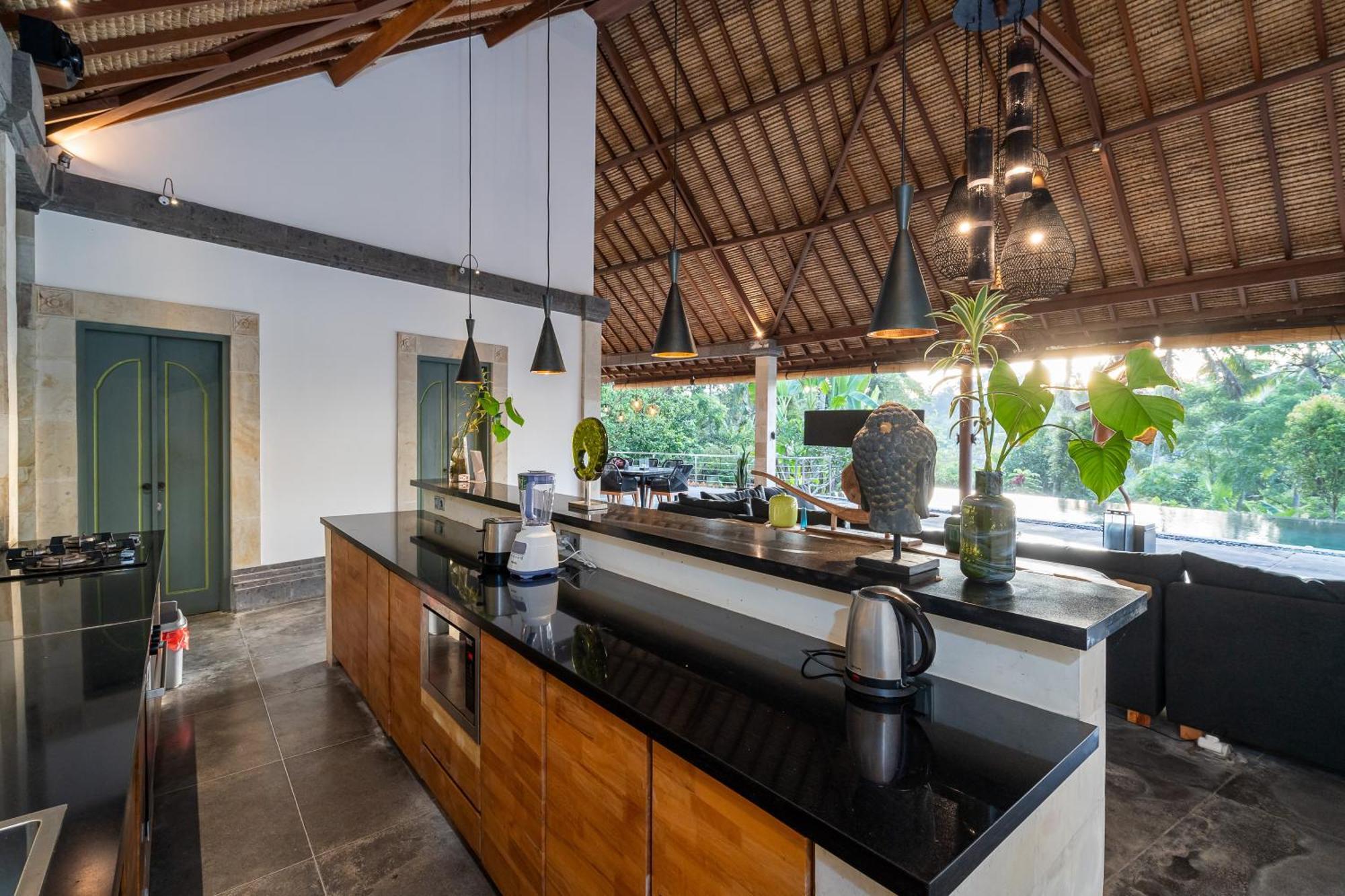 Villa Themma Jungle - Sumptuous 3Br Luxury Villa With Majestic Jungle View North Of Ubud Екстер'єр фото