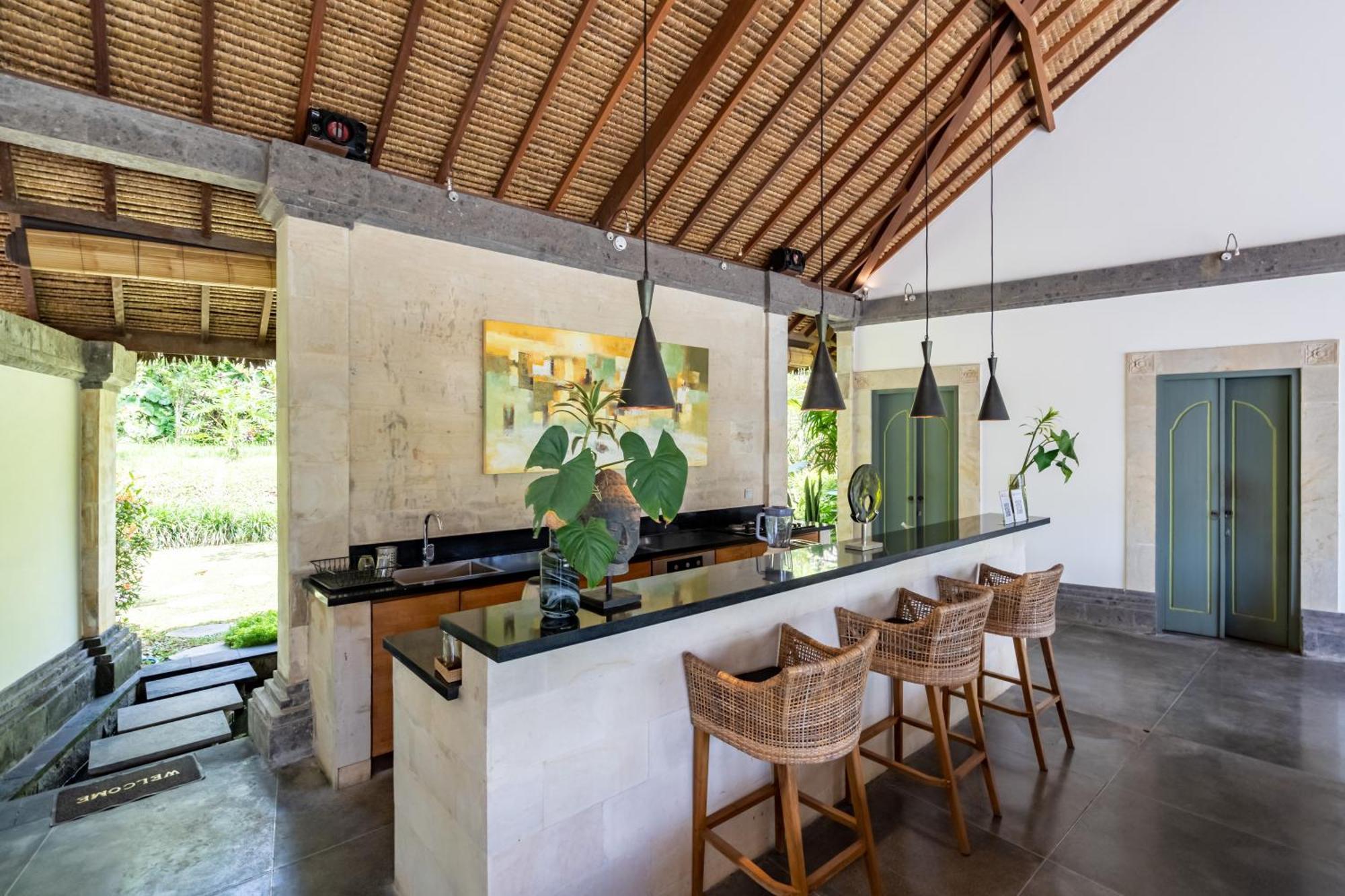 Villa Themma Jungle - Sumptuous 3Br Luxury Villa With Majestic Jungle View North Of Ubud Екстер'єр фото