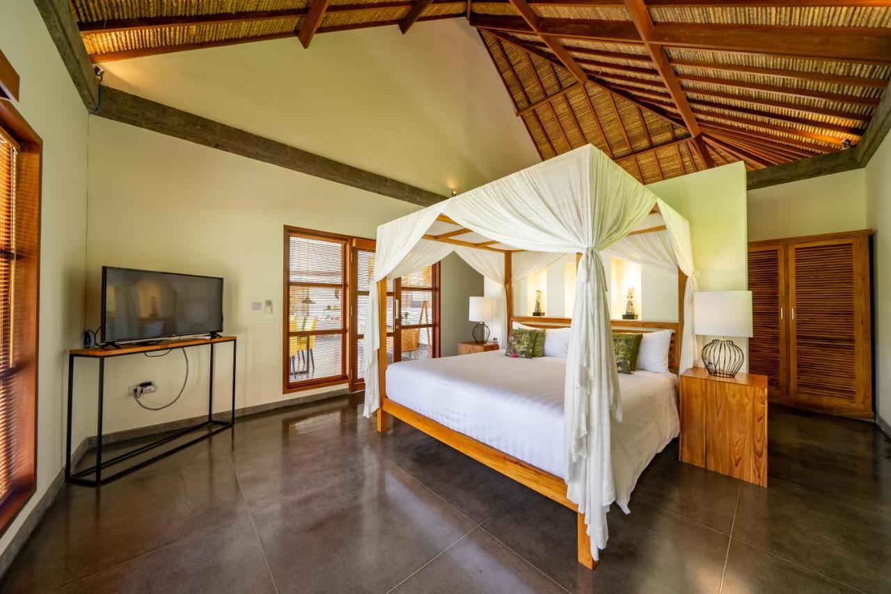 Villa Themma Jungle - Sumptuous 3Br Luxury Villa With Majestic Jungle View North Of Ubud Екстер'єр фото